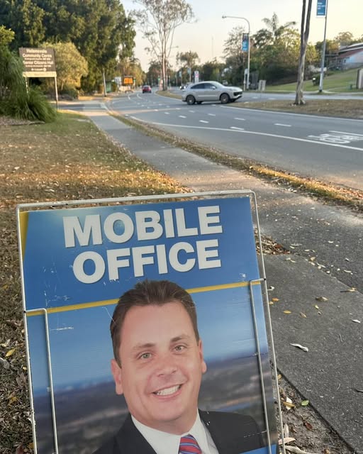 Roadside Discovery Drive Oxenford 8 Oct 2025